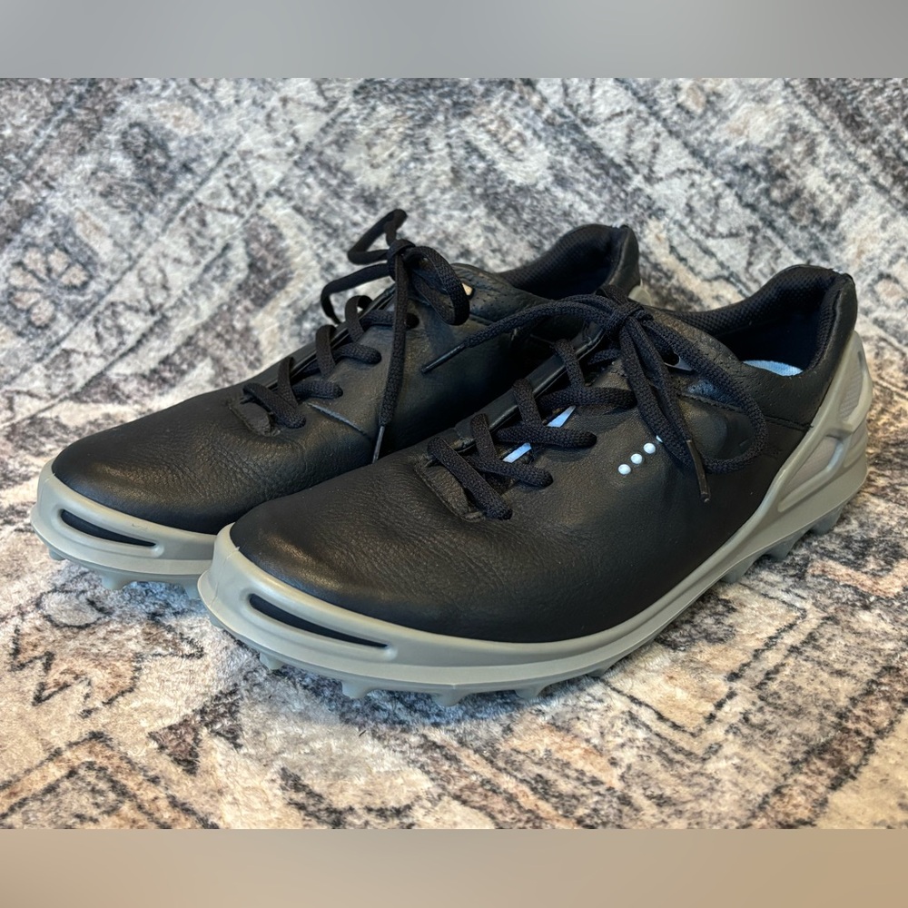 Ecco Women’s Cage Pro GTX Golf Shoes Size 8‎